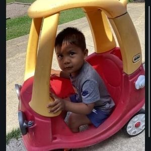 Meet your Posher, Aniux